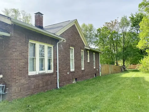 657 West Wood Street Decatur IL 62522
