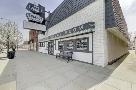 3323 Ridge Road Lansing IL 60438