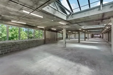 4713 North Lamon Avenue Chicago IL 60630