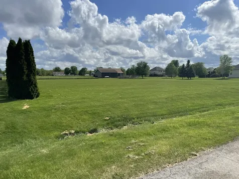 2434 North 4220th Road Sheridan IL 60551