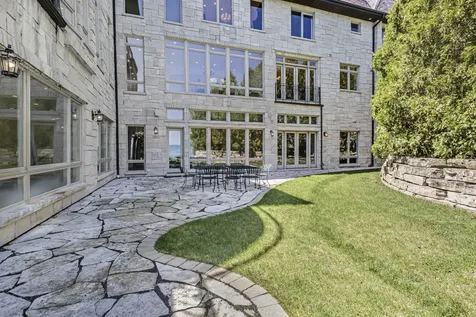 70 Harbor Street Glencoe IL 60022