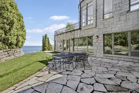 70 Harbor Street Glencoe IL 60022