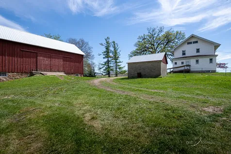 6844 Us Highway 20 Road Freeport IL 61032