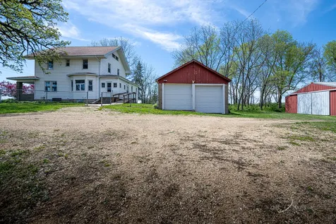 6844 Us Highway 20 Road Freeport IL 61032