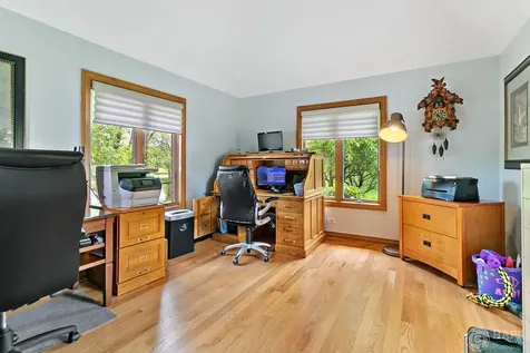 4 Windsor Court South Barrington IL 60010