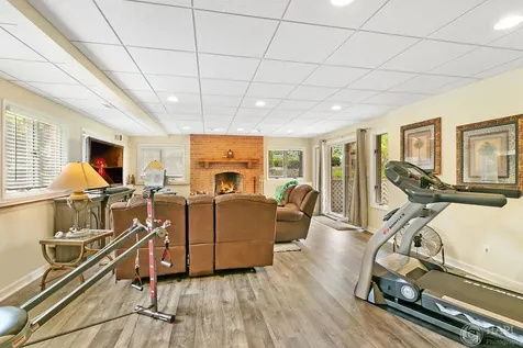 4 Windsor Court South Barrington IL 60010