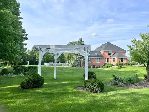 4 Windsor Court South Barrington IL 60010