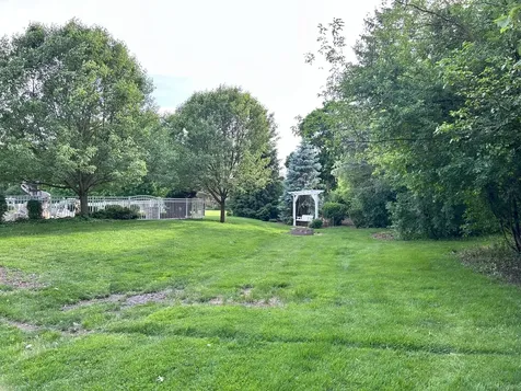 4 Windsor Court South Barrington IL 60010