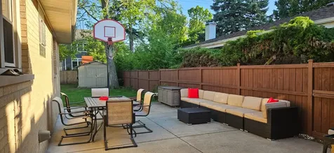 717 Oakton Street Park Ridge IL 60068