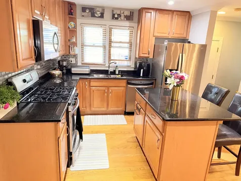 717 Oakton Street Park Ridge IL 60068