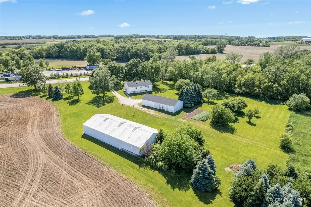 43W916 Us Highway 20 Hampshire IL 60140