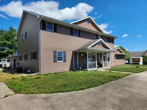1275 Winn Road Sterling IL 61081