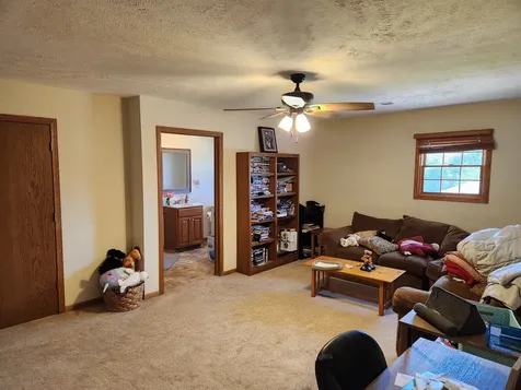 1275 Winn Road Sterling IL 61081
