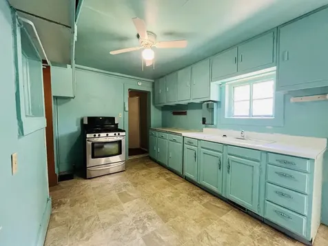 1213 East Main Street Streator IL 61364
