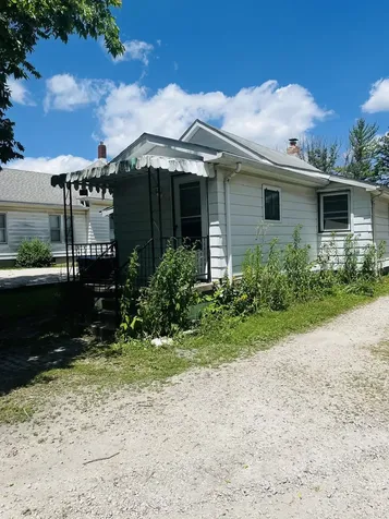 1213 East Main Street Streator IL 61364