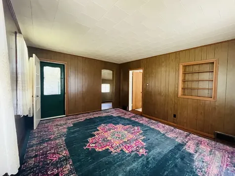 1213 East Main Street Streator IL 61364