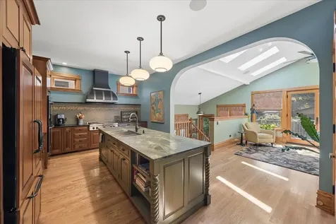227 South Euclid Avenue Oak Park IL 60302