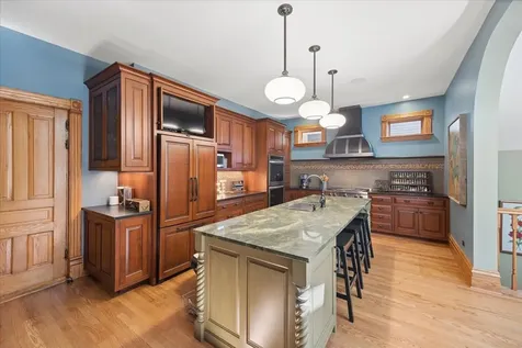 227 South Euclid Avenue Oak Park IL 60302