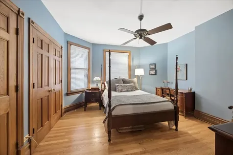 227 South Euclid Avenue Oak Park IL 60302
