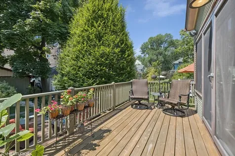 227 South Euclid Avenue Oak Park IL 60302