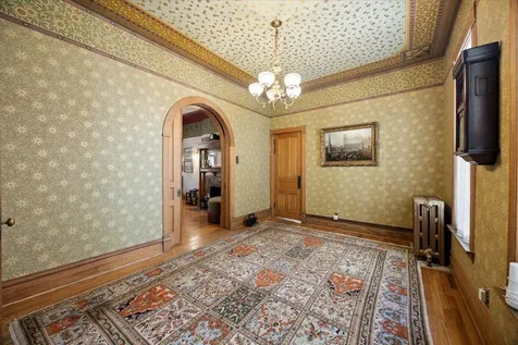 227 South Euclid Avenue Oak Park IL 60302