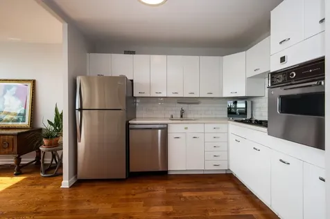4800 South Chicago Beach Drive Chicago IL 60615