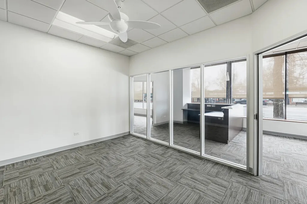 5364 West Devon Avenue Chicago IL 60646