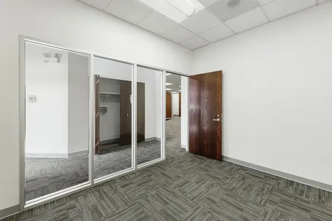 5364 West Devon Avenue Chicago IL 60646