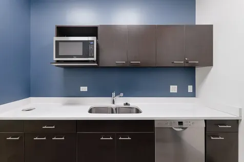 5364 West Devon Avenue Chicago IL 60646