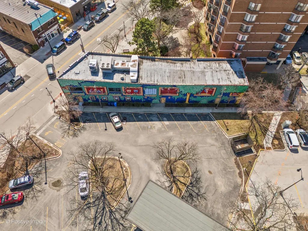 7924 North Lincoln Avenue Skokie IL 60077