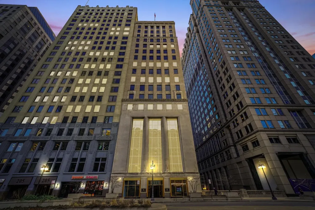 211 West Wacker Drive Chicago IL 60606