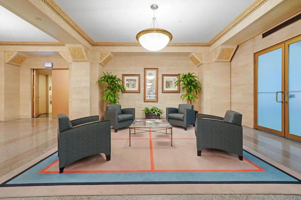 211 West Wacker Drive Chicago IL 60606