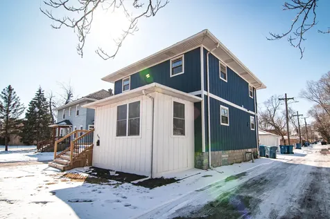 860 State Line Road Calumet City IL 60409
