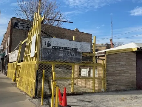 4387 North Elston Avenue Chicago IL 60641