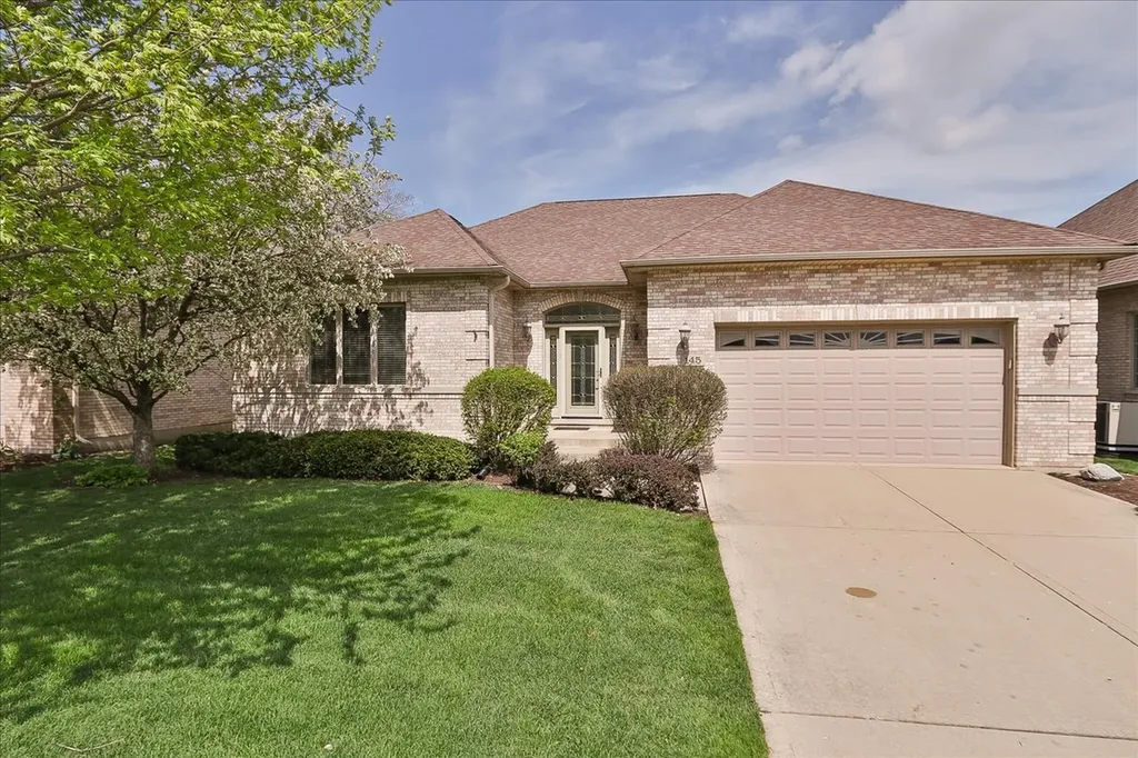 145 Rose Drive Bloomingdale IL 60108