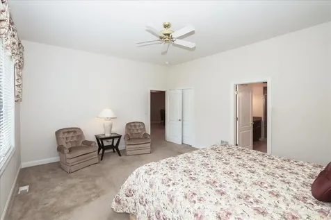 145 Rose Drive Bloomingdale IL 60108
