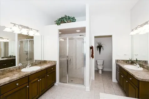 145 Rose Drive Bloomingdale IL 60108