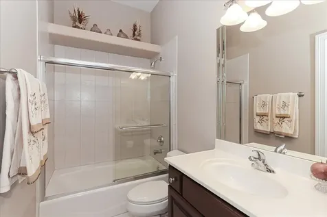 145 Rose Drive Bloomingdale IL 60108