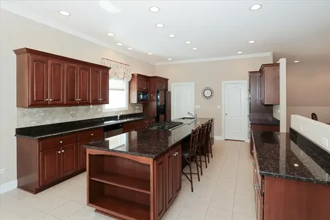 145 Rose Drive Bloomingdale IL 60108