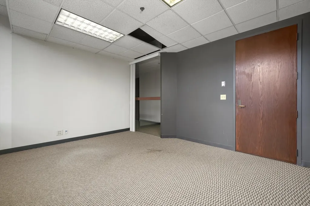 211 West Wacker Drive Chicago IL 60606