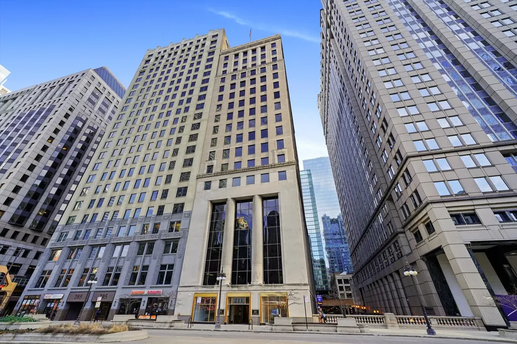 211 West Wacker Drive Chicago IL 60606