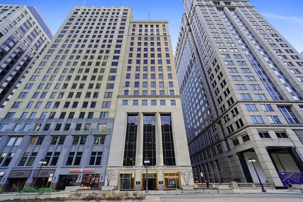 211 West Wacker Drive Chicago IL 60606