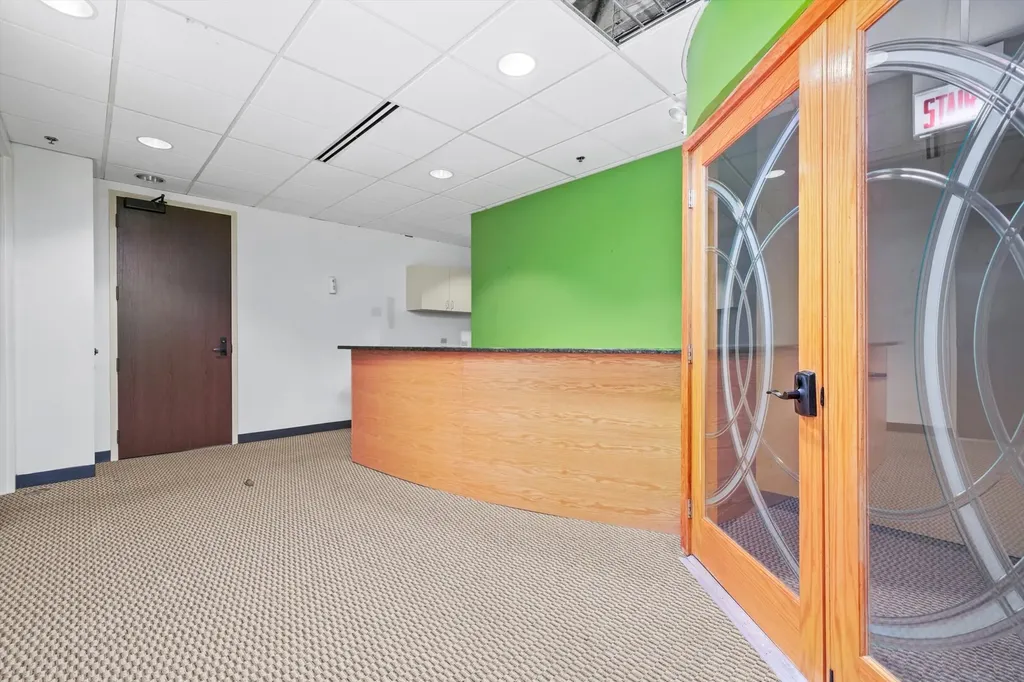 211 West Wacker Drive Chicago IL 60606