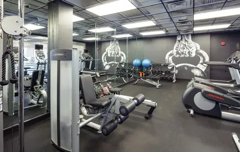 5600 North Sheridan Road Chicago IL 60660