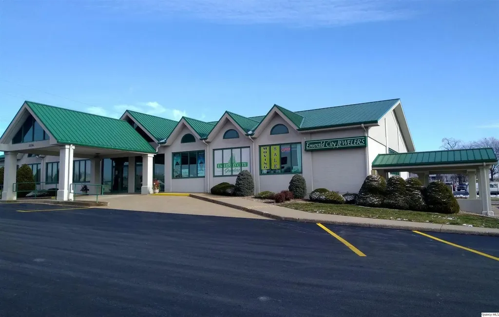 3236 Broadway Street, Suite 300 Quincy IL 62301