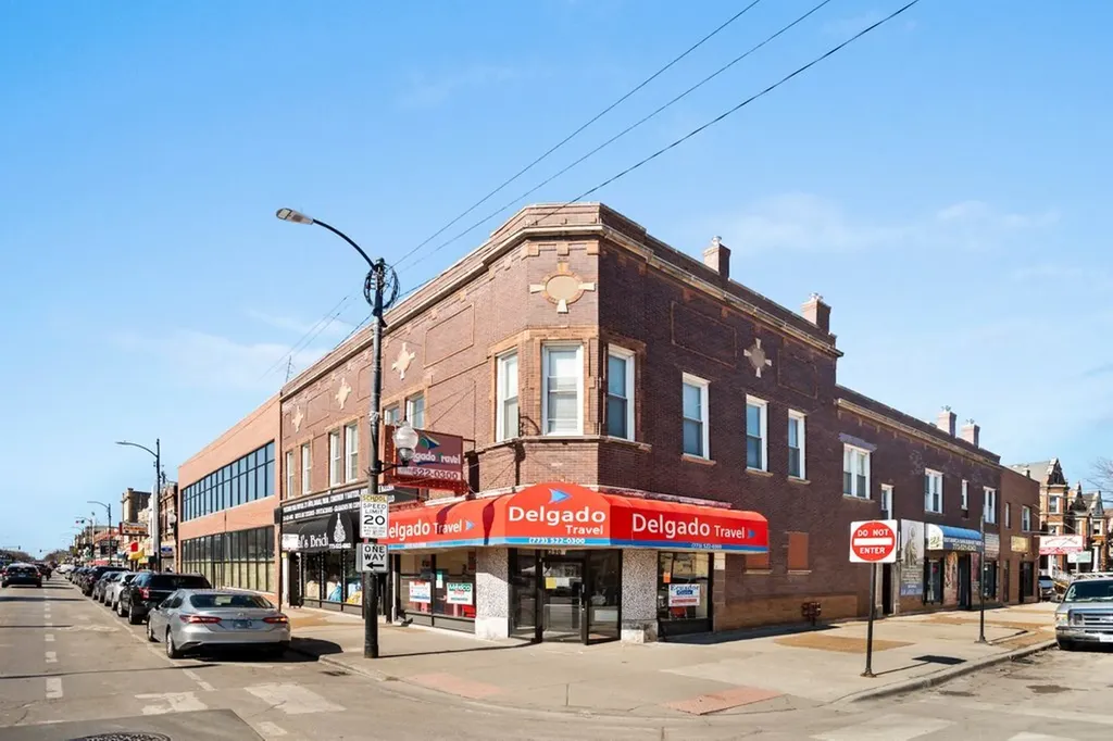 3900 West 26th Street Chicago IL 60623