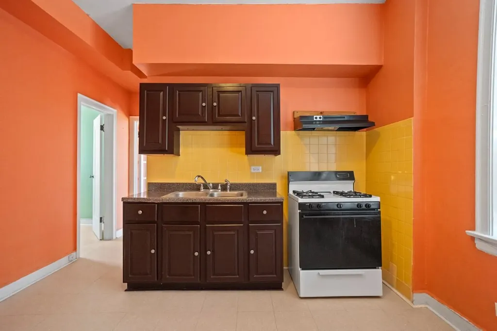 3900 West 26th Street Chicago IL 60623