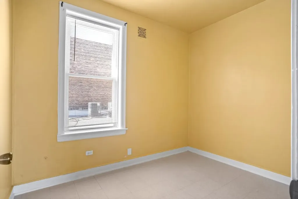 3900 West 26th Street Chicago IL 60623