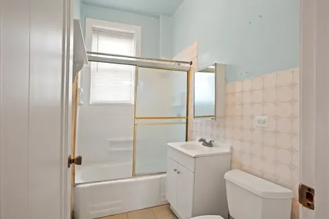 3900 West 26th Street Chicago IL 60623