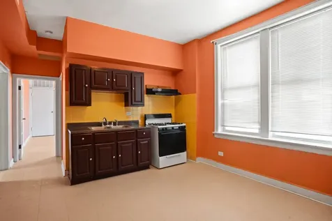 3900 West 26th Street Chicago IL 60623